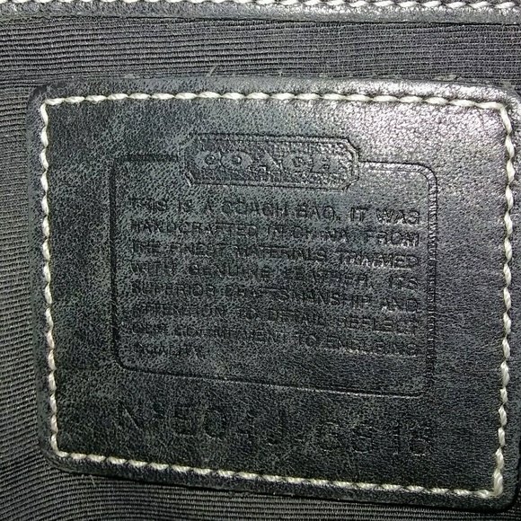 Coach Shoulder Bag - Picture 5 of 5